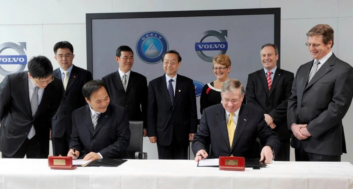 geely mua lai volvo Geely mua lại Volvo: Bước ngoặt của ngành ô tô