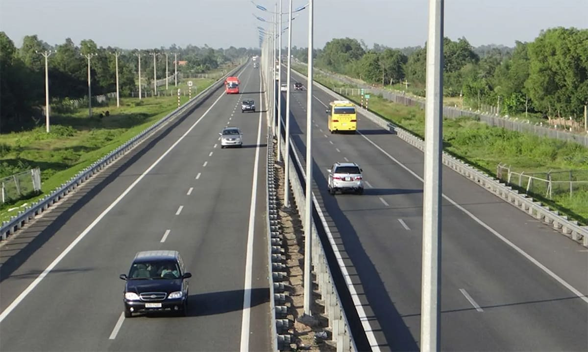 Quy định lùi xe trên đường có biển báo đường 1 chiều
