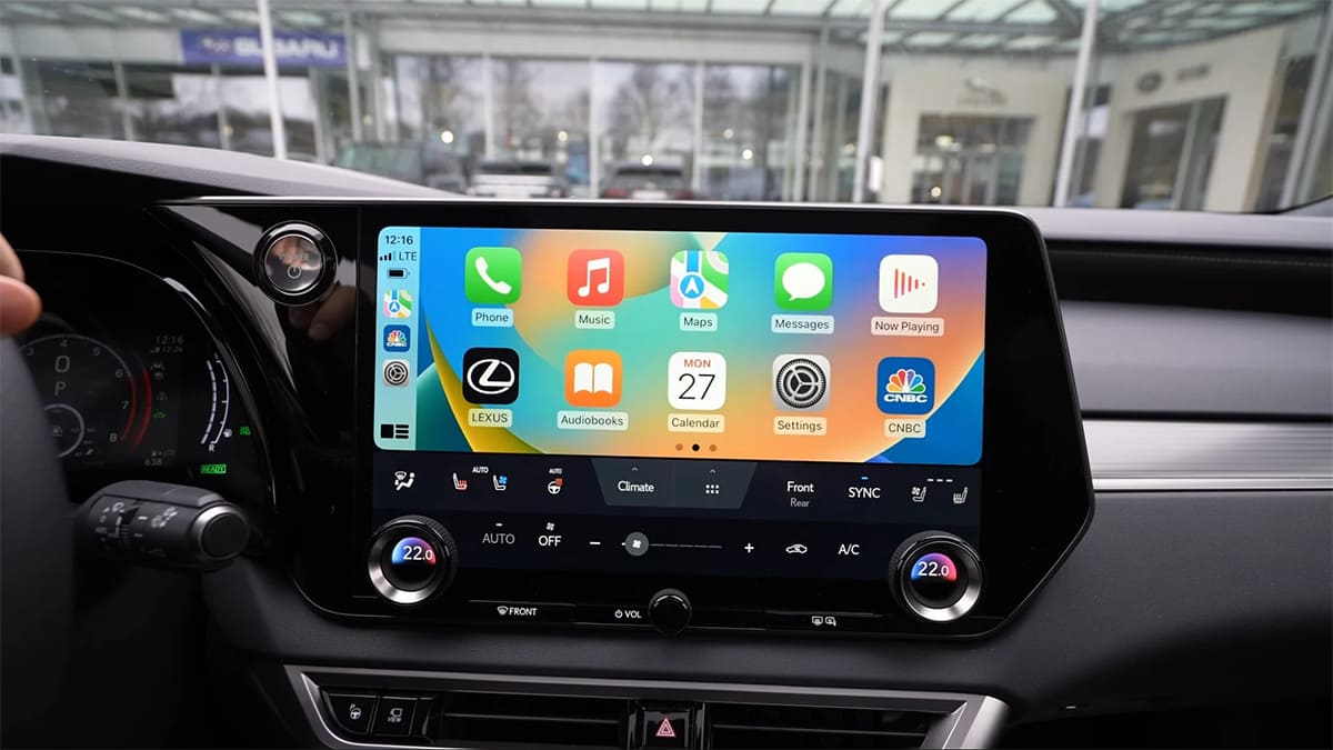 Apple CarPlay